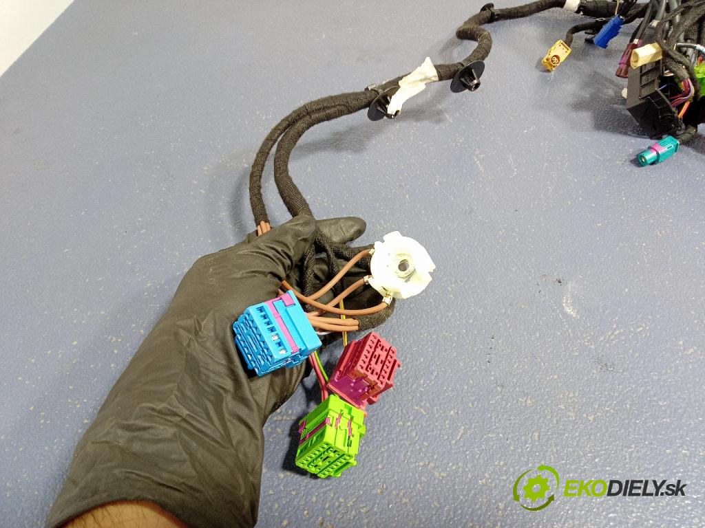 Porsche Cayenne s 2017 instalace Elektrický: 9Y1970040