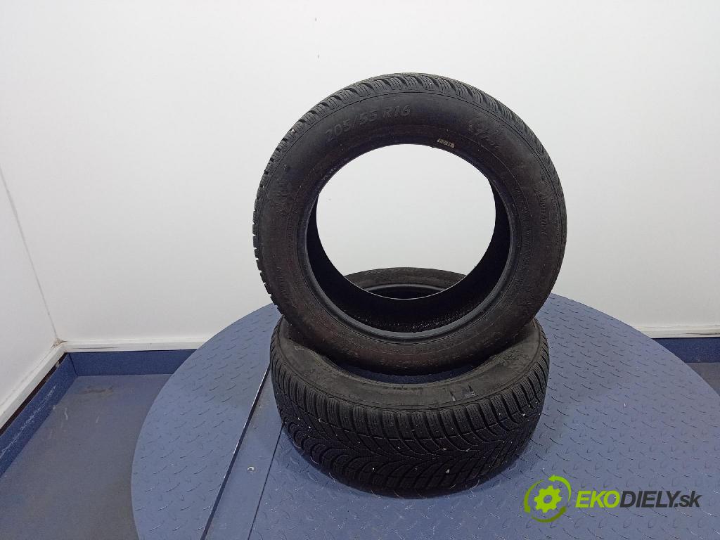Peugeot 206 2002 pneumatiky: Zima 8904288101546