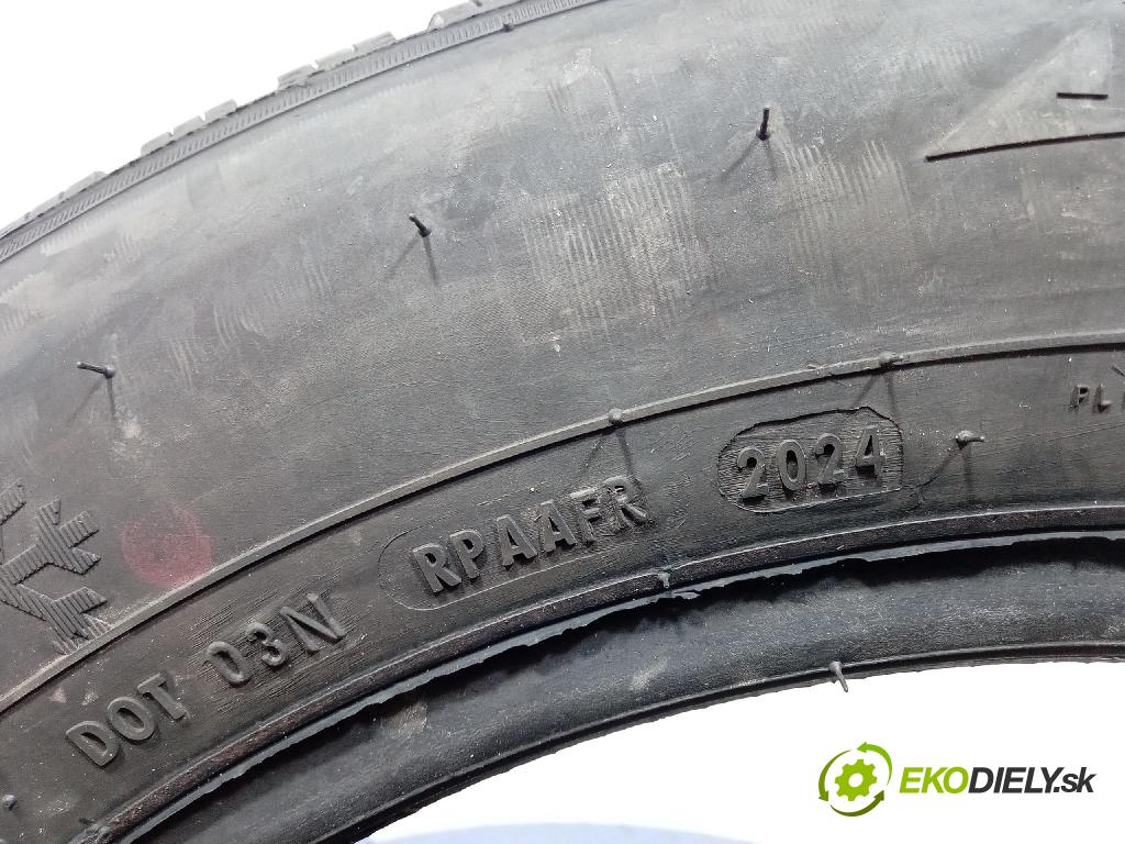 Peugeot 206 2002 pneumatiky: Zima 8904288101546