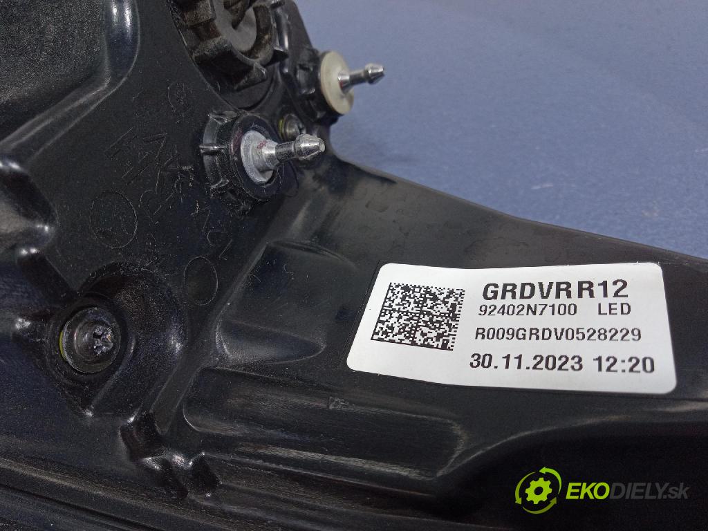 Hyundai Tucson 0 světlo Zad: Práva: Mimo: 92402N7100