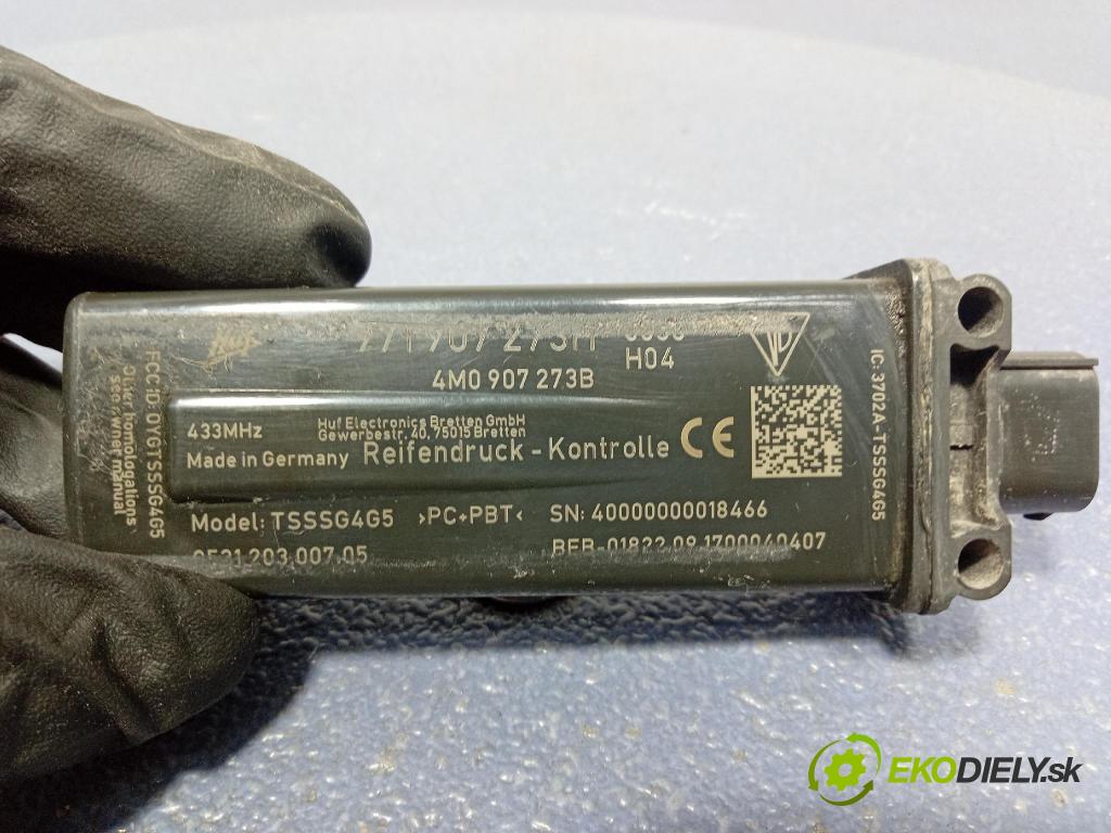 Porsche Cayenne 2017 snímač tlaku Pneumatiky: 4M0907273B