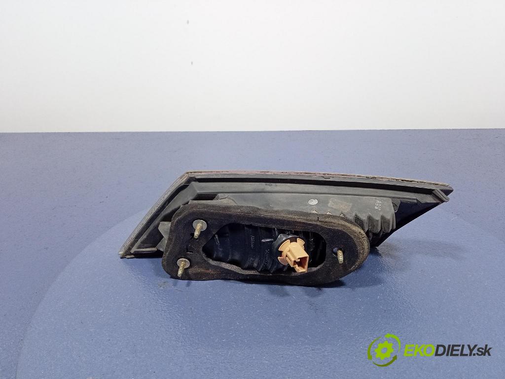 Honda Civic 2006 světlo Zad: Práva: Uvnitř 22616721