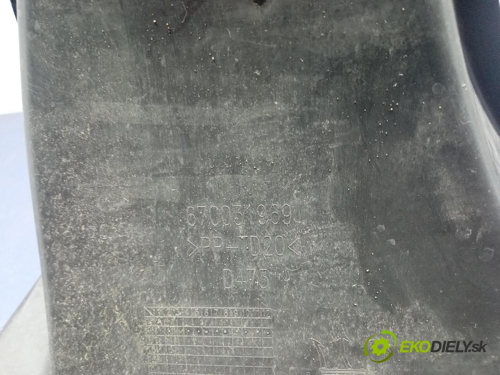 Maserati Levante 2017 Vstup: Vzduch: 670031969