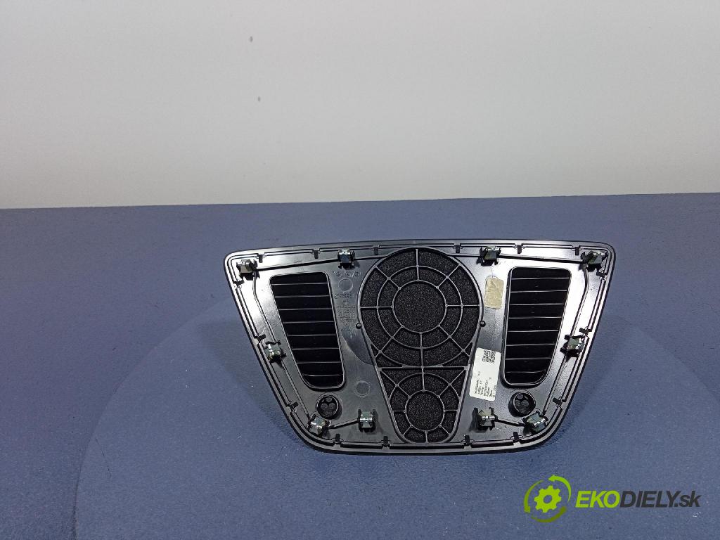 Bmw X6 2020 kryt Plast: Interiéry: 9399314