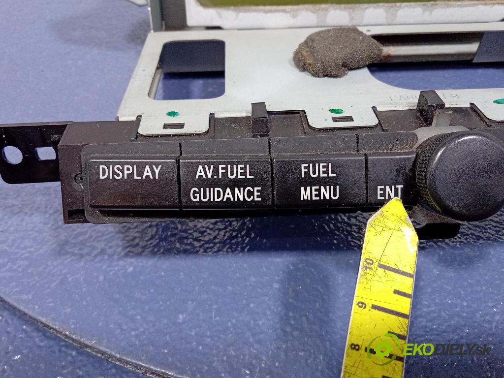 Toyota Avensis 2003 displej Radio / GPS 86110-05020