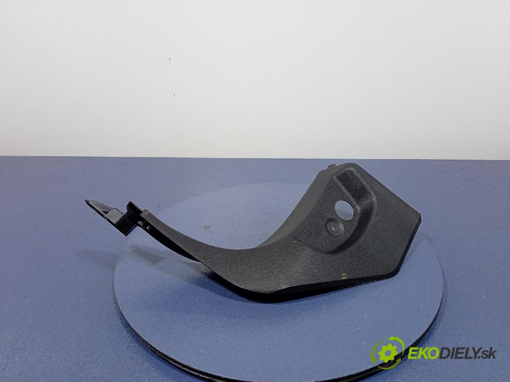 Bmw X6 2020 kryt Plast: Interiéry: 7434363