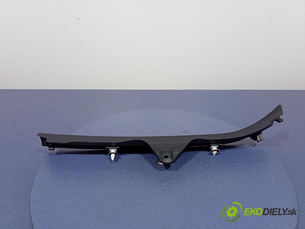 Bmw X6 2020 kryt Plast: Interiéry: 7434284