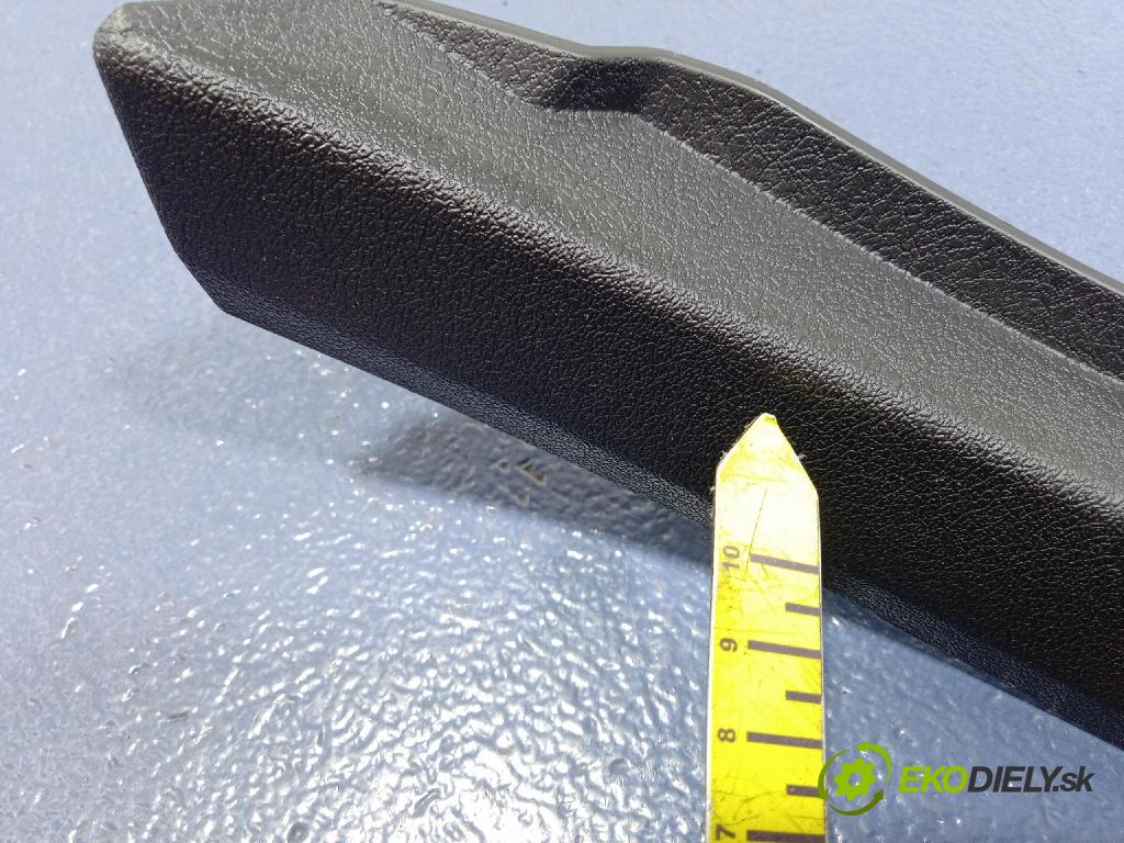 Bmw X6 2020 kryt Plast: Interiéry: 7434284