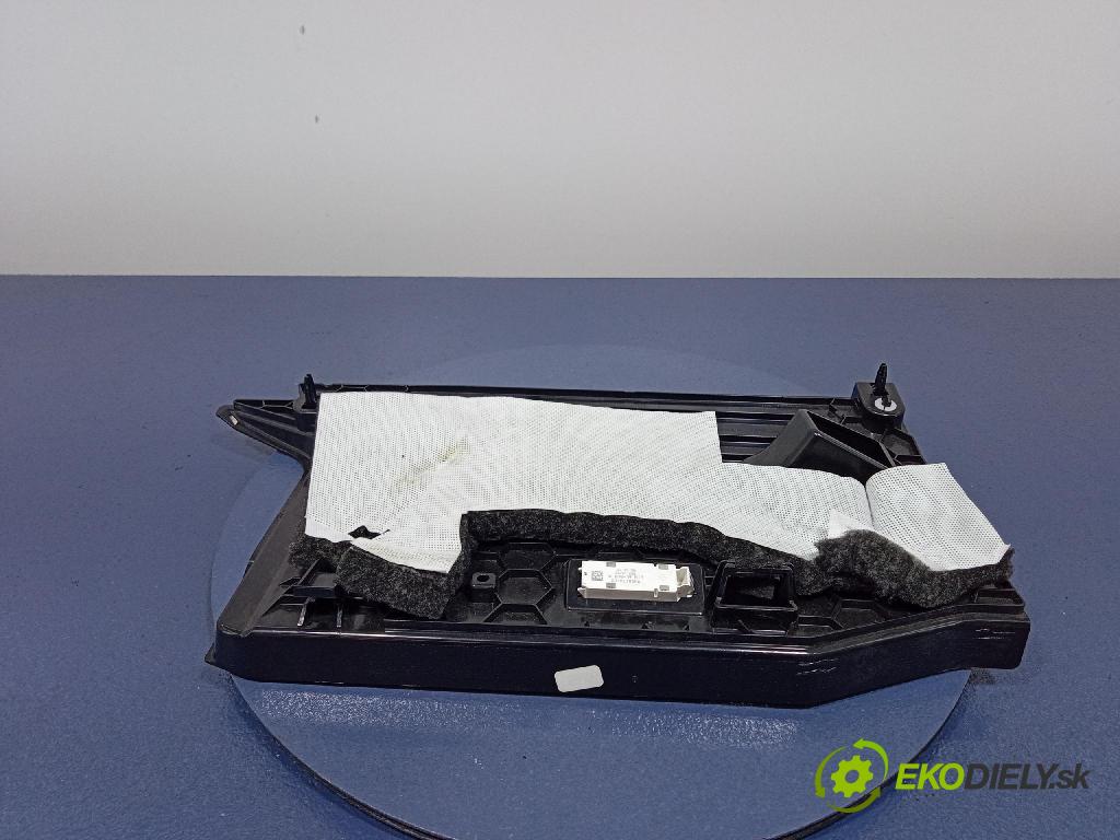 Bmw X6 2020 kryt Plast: Interiéry: 9399373