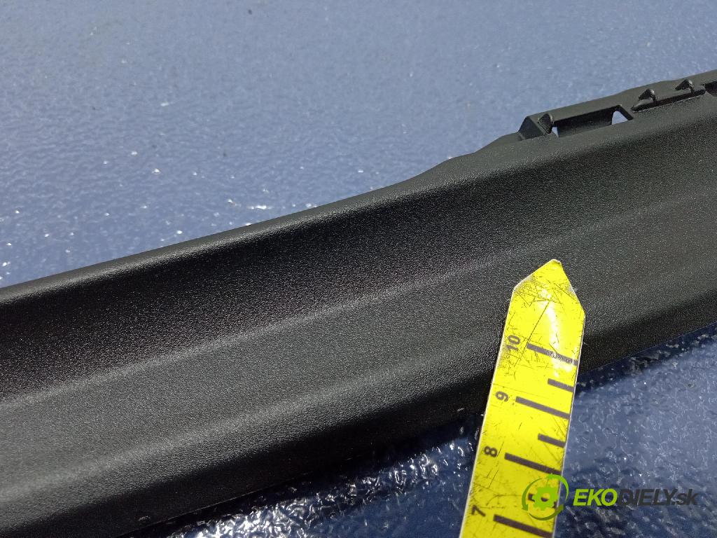 Bmw X6 2020 kryt Plast: Interiéry: 7455700