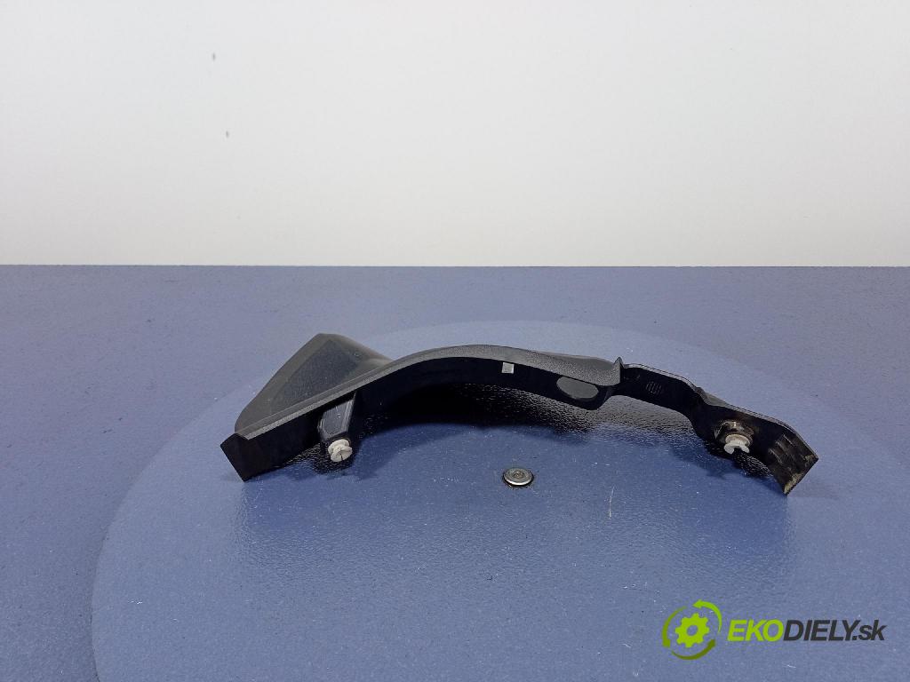 Bmw X6 2020 kryt Plast: Interiéry: 7442299