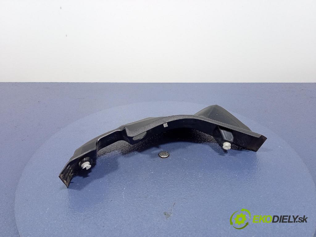 Bmw X6 2020 kryt Plast: Interiéry: 7442300