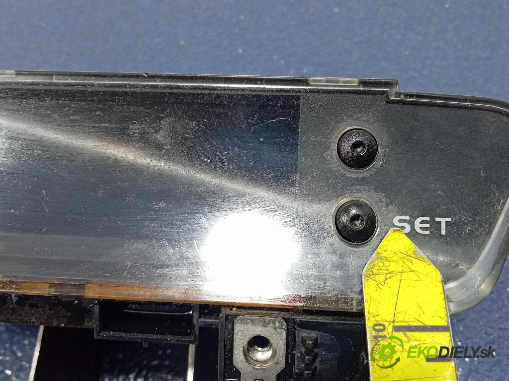 Mitsubishi Colt 2005 displej Radio / GPS MR587777