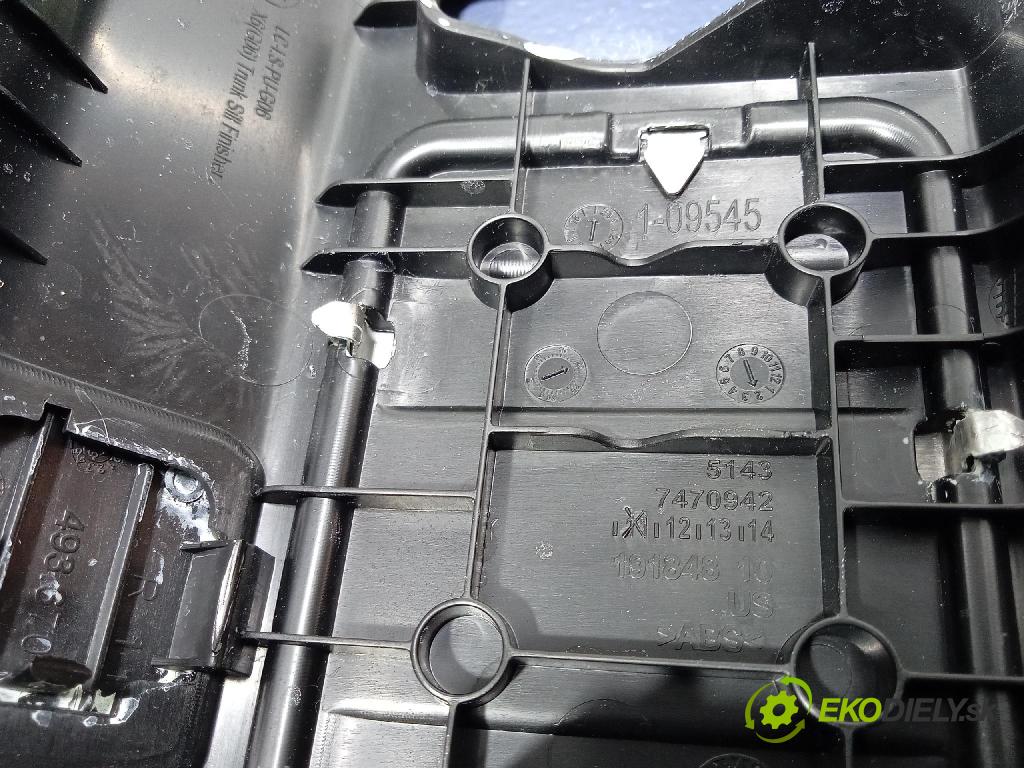 Bmw X6 2020 lišta kufr 7470942