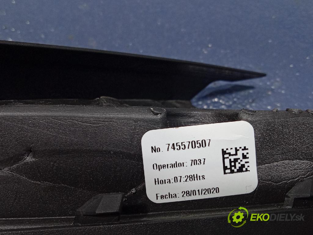 Bmw X6 2020 kryt Plast: Interiéry: 7455705