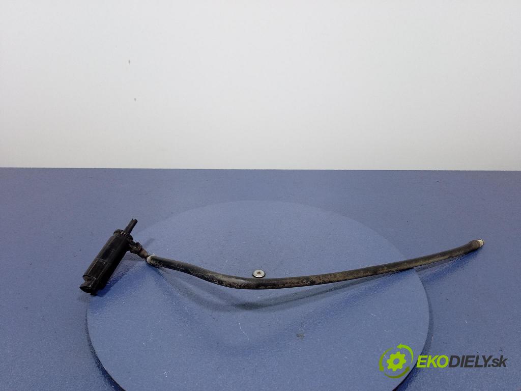 Maserati Levante 2017 čerpadlo Sprinkler 71740944