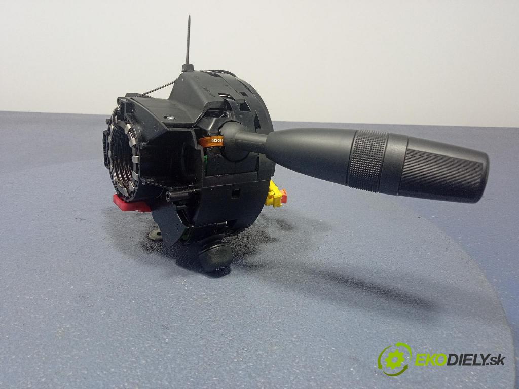 Maserati Levante 2017 prepínač Komplex: 670093947