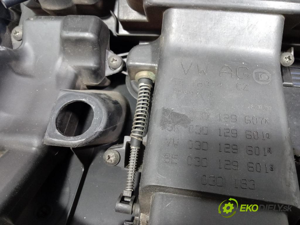 Volkswagen Polo 2002 kryt Motor: 03D129601