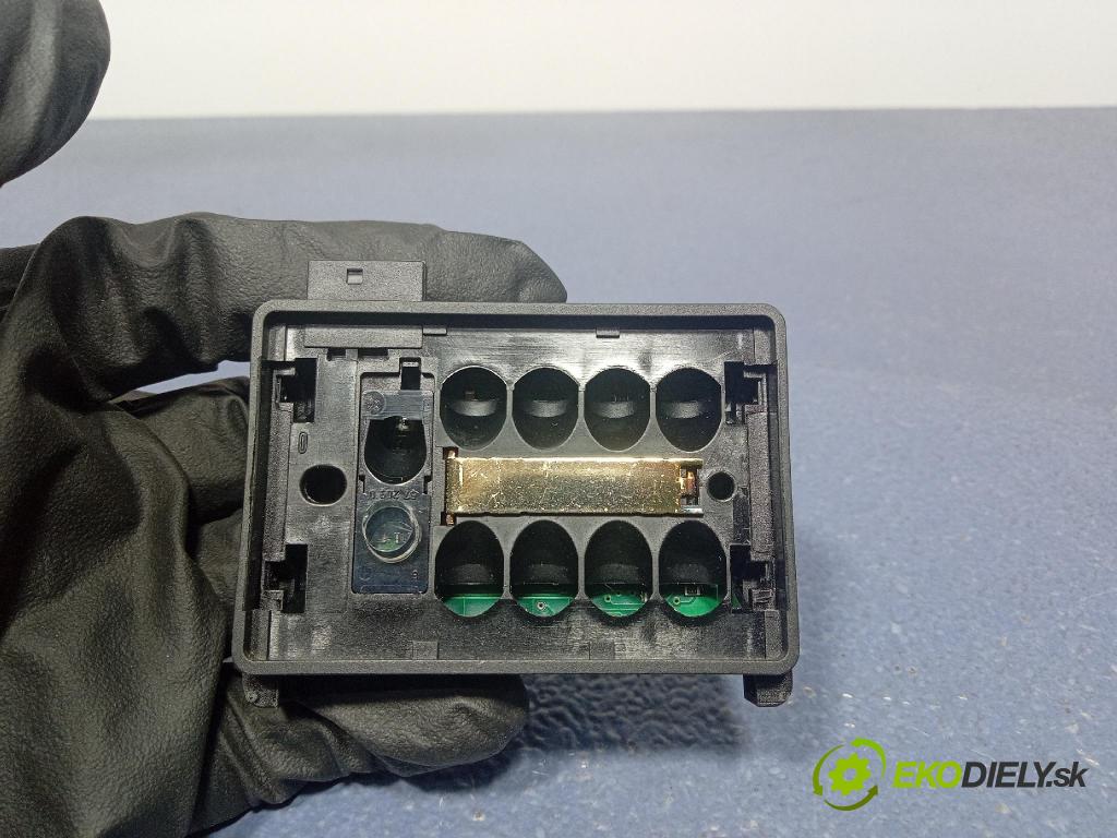 Bmw Seria 3 2004 snímač Déšť / Soumrak 6923954