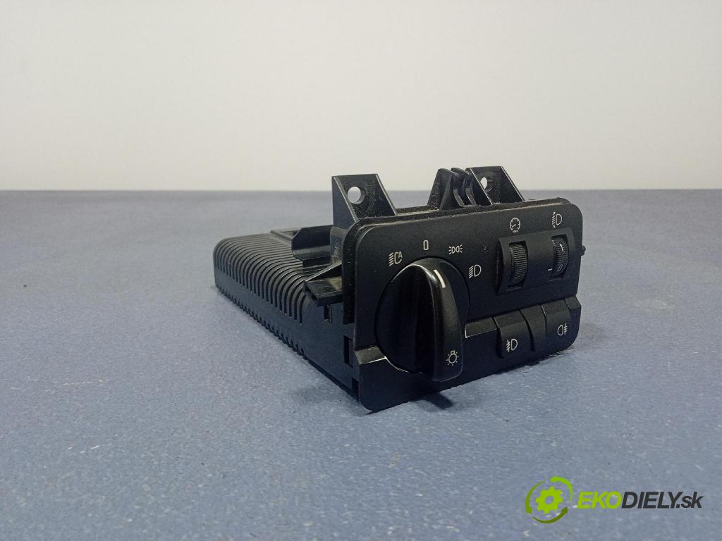 Bmw Seria 3 2004 Přepínač Světel: 6936821