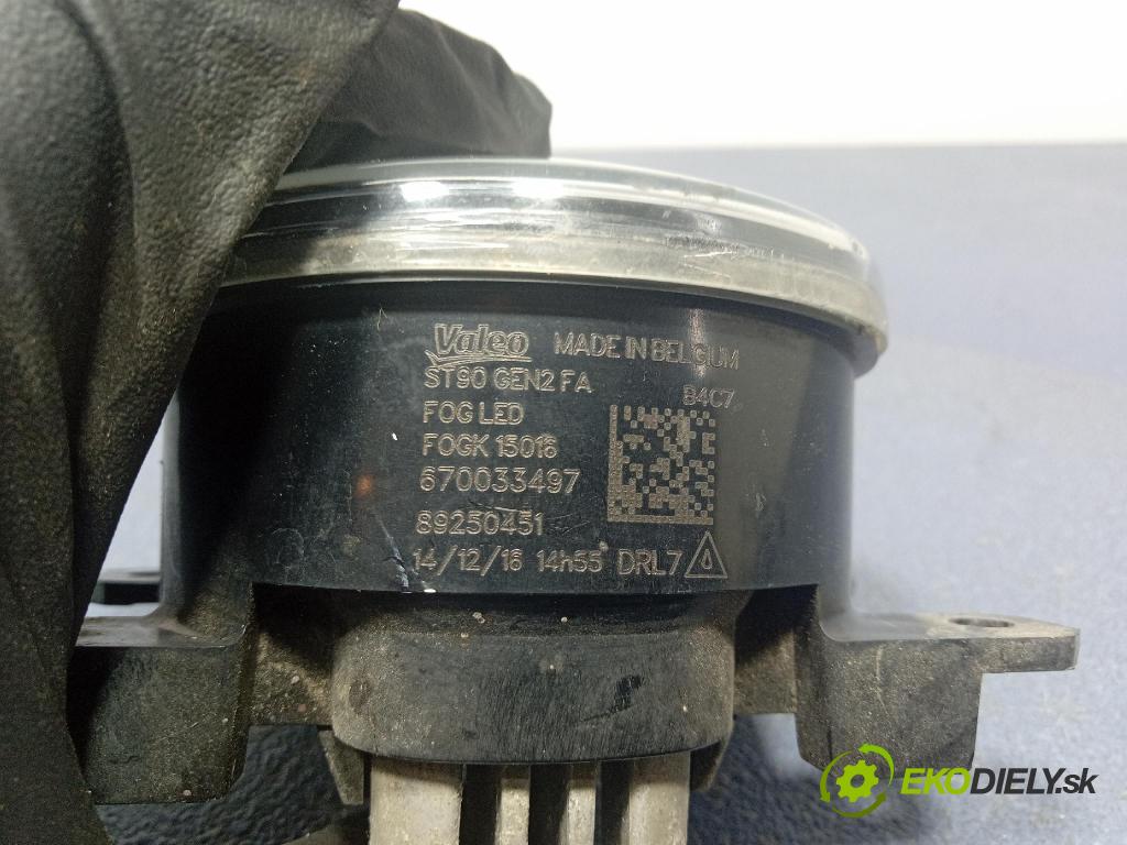 Maserati Levante 2017 Halogen v pravo: 90092347