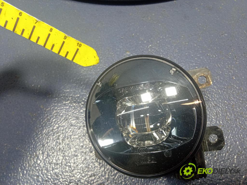 Maserati Levante 2017 Halogen v pravo: 90092347