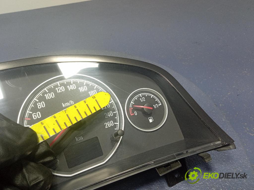 Opel Vectra 2007 Přístrojová deska 13193084