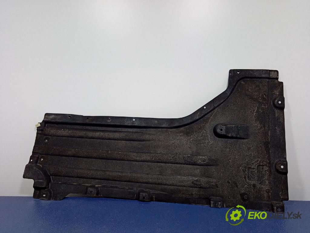 Bmw X6 2020 kryt Plast: podvozek: 7424881