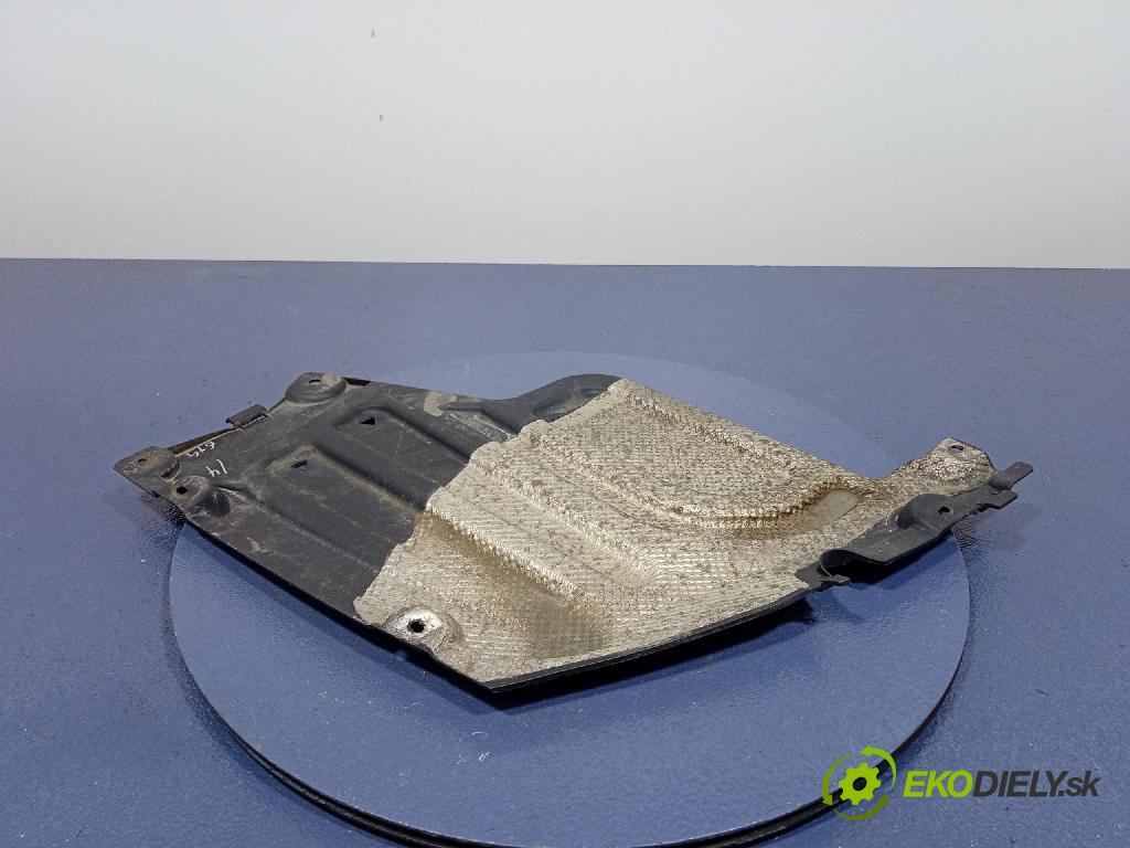 Bmw X6 2020 kryt Plast: podvozek: 7476001