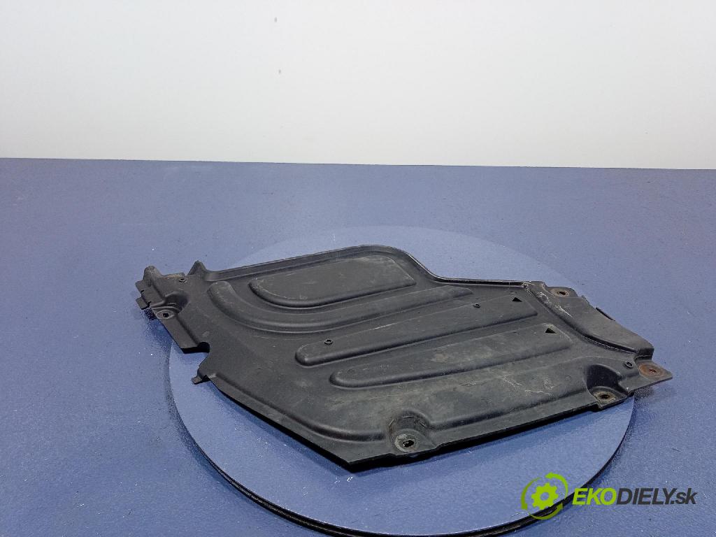 Bmw X6 2020 kryt Plast: podvozek: 7476001
