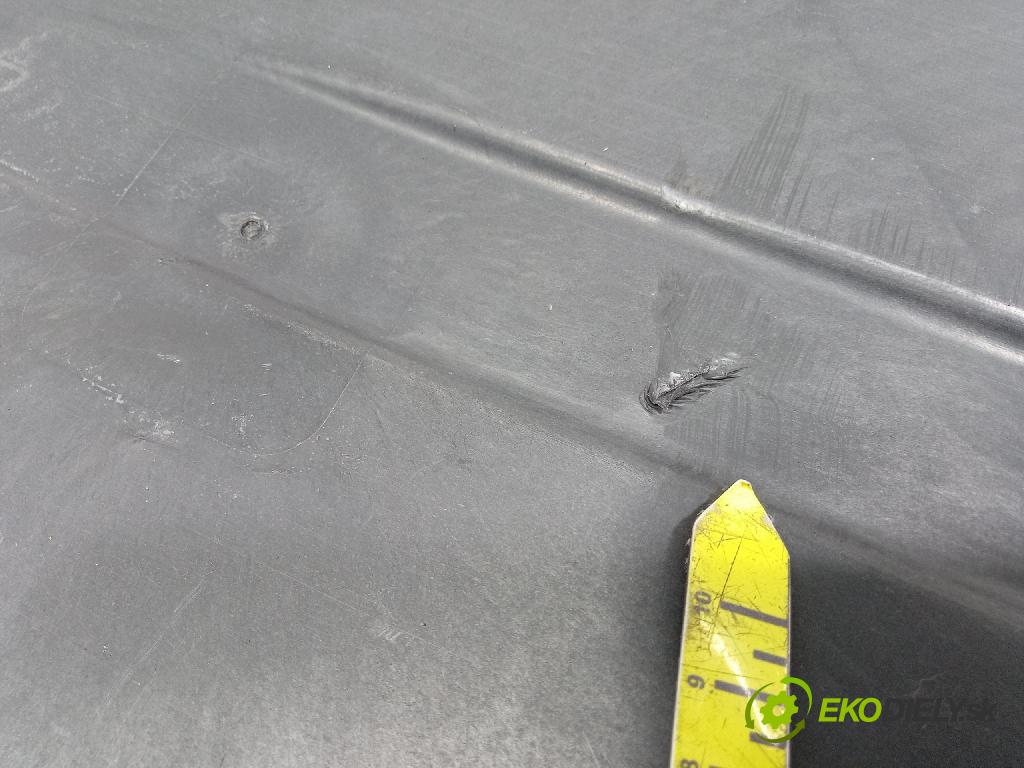 Bmw X6 2020 kryt Plast: podvozek: 7424887