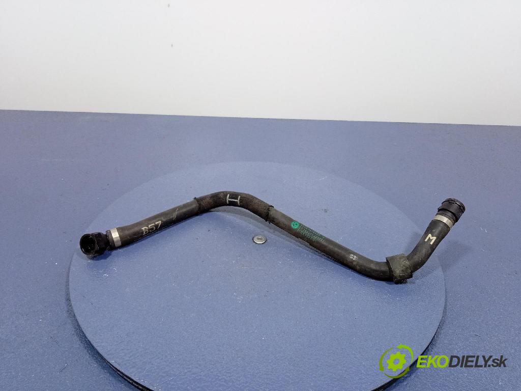 Bmw X6 2020 trubka Chladič: 8579333
