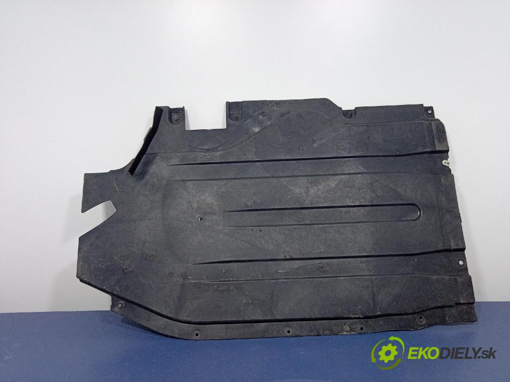 Bmw X6 2020 kryt Plast: podvozek: 7424888