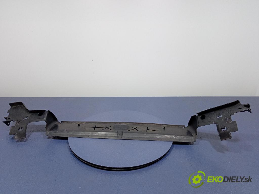 Bmw X6 2020 kryt Plast: podvozek: 7421678