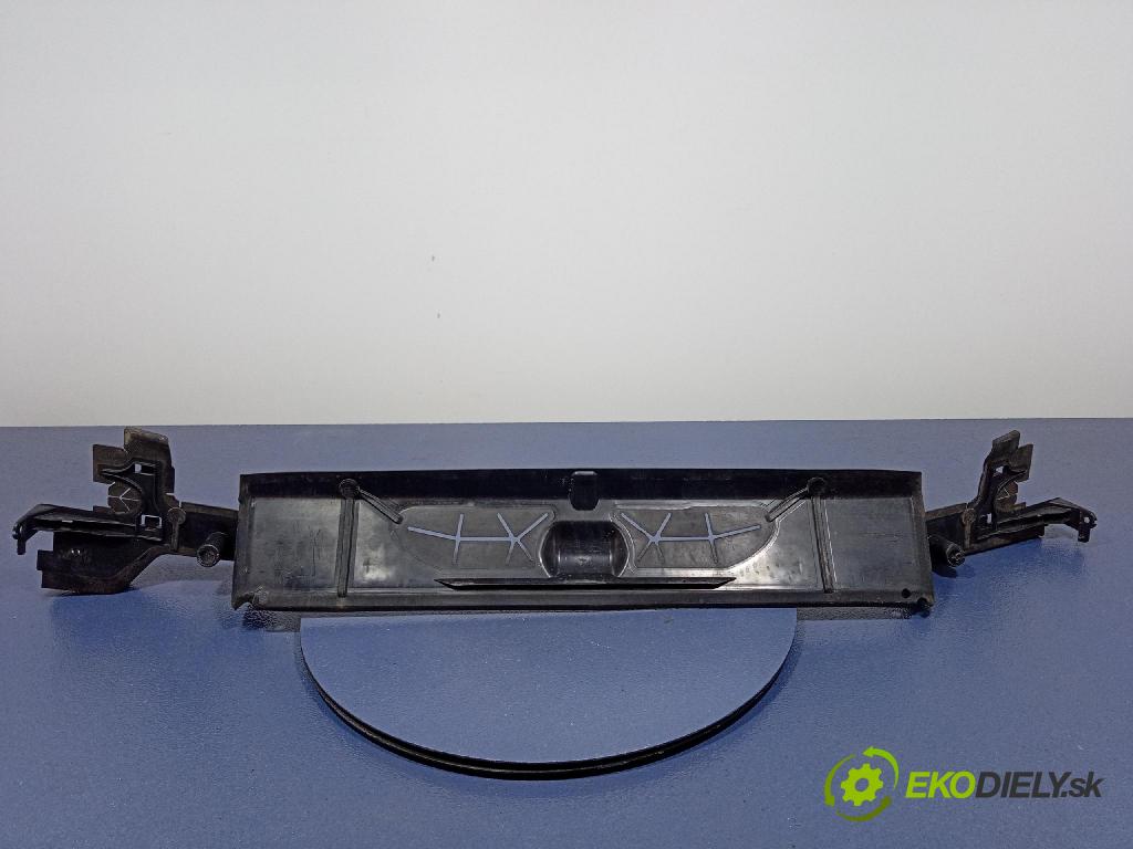 Bmw X6 2020 kryt Plast: podvozek: 7421678