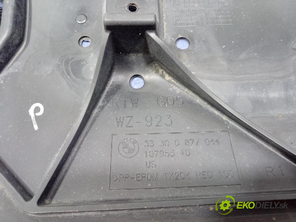 Bmw X6 2020 kryt Plast: podvozek: 6877044