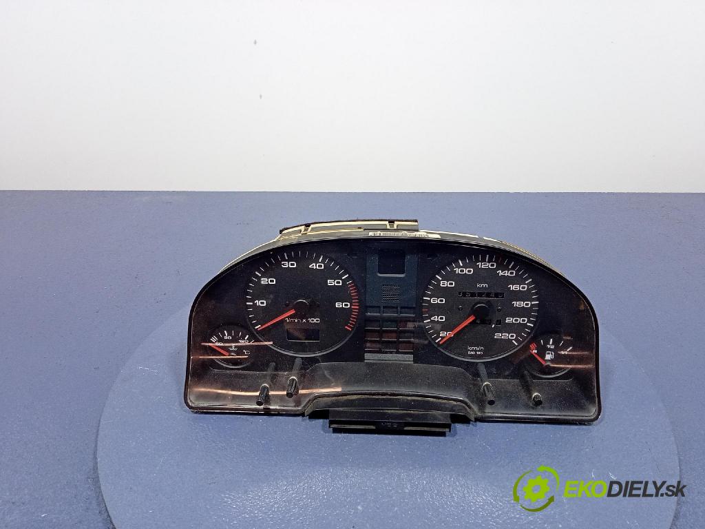 Audi 80 1993 Přístrojová deska 8A0919033G