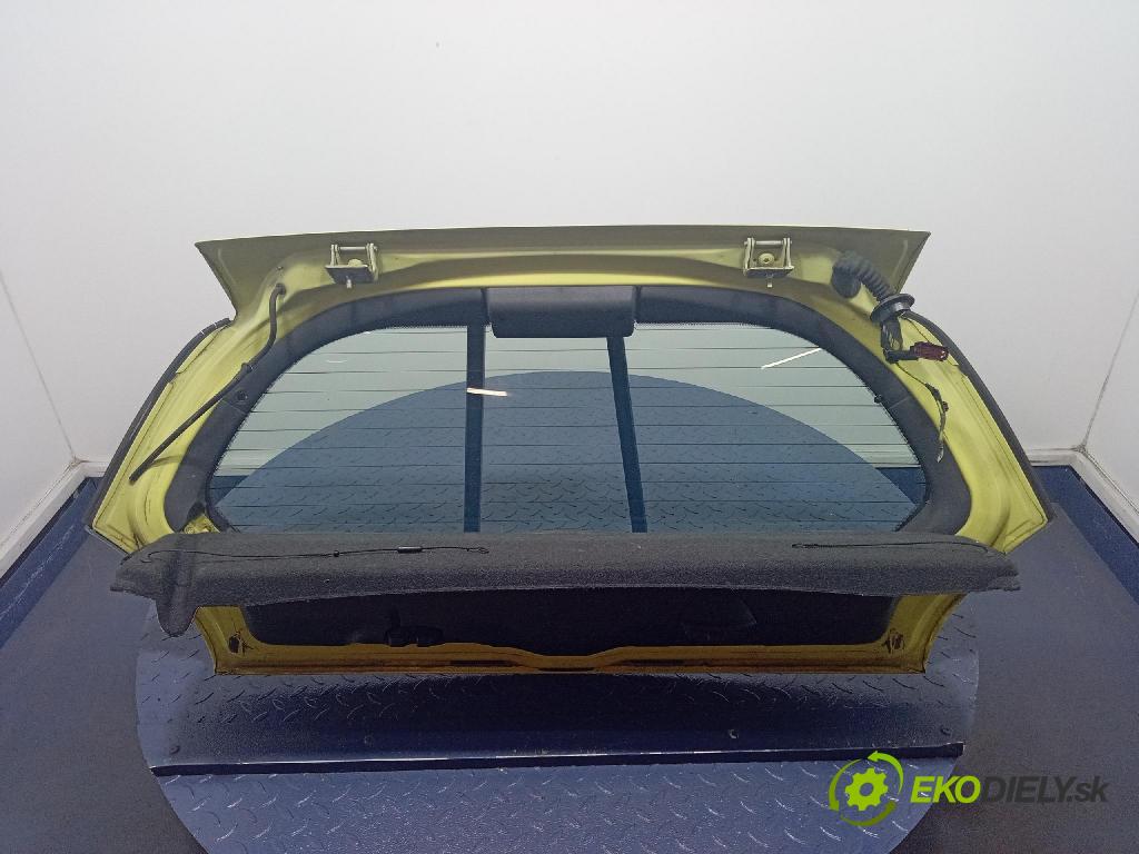 Citroen C2 2004 zadní dveře kufra: kufr