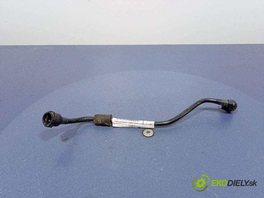 Bmw X6 2020 trubka Chladič: 8579334