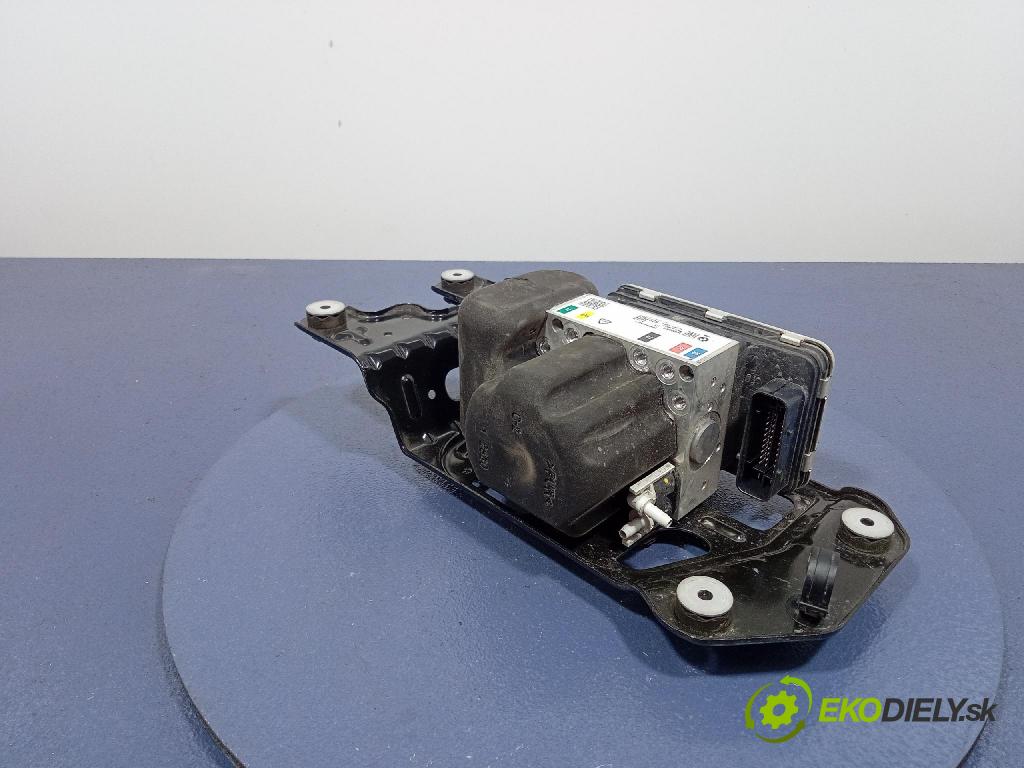 Bmw X6 2020 Kompresor Vzduch: 5A08BC9