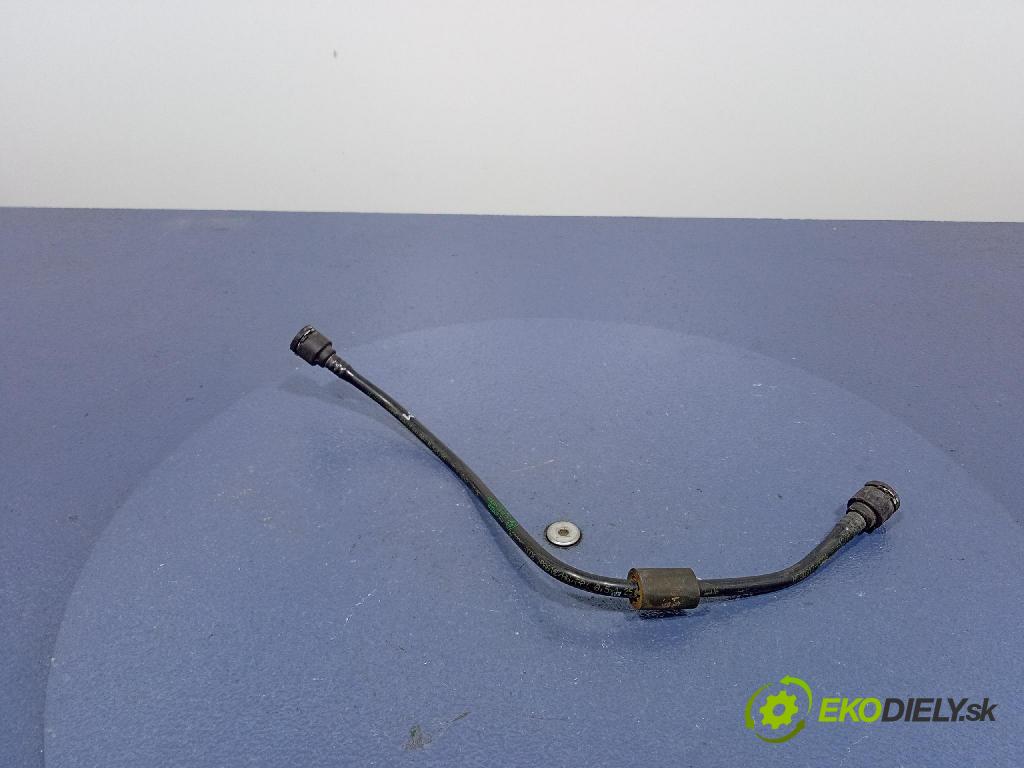 Bmw X6 2020 trubka Chladič: 8579336