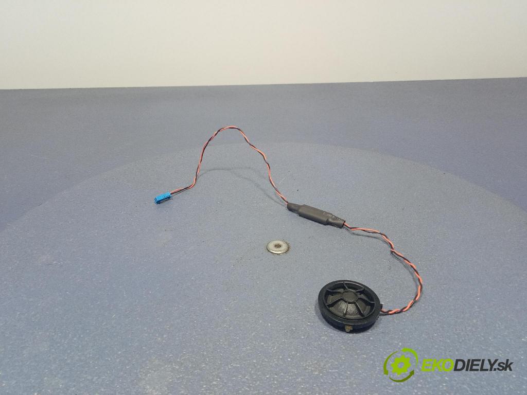 Bmw X6 0 Mluvčí: / Subwoofer: 6813597