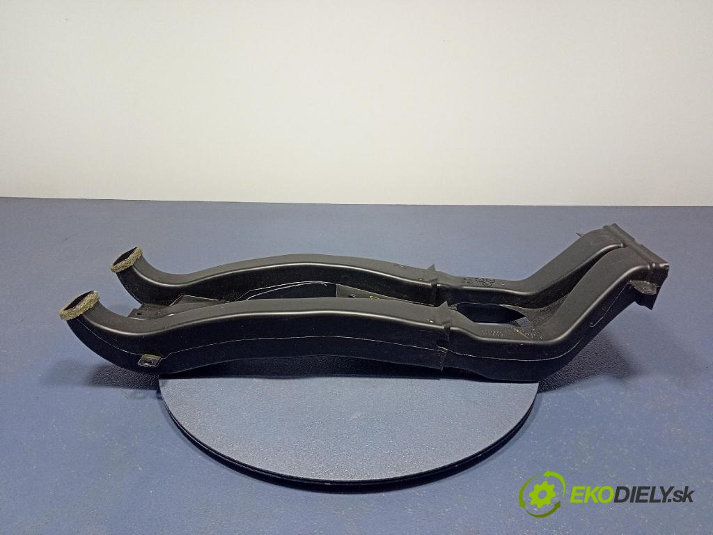 Bmw X6 0 trubka Vzduch: 9399726