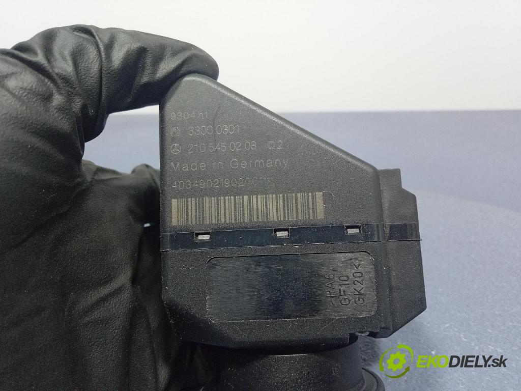 Mercedes C-klasa 1999 Spínač zapalování. 2105450208