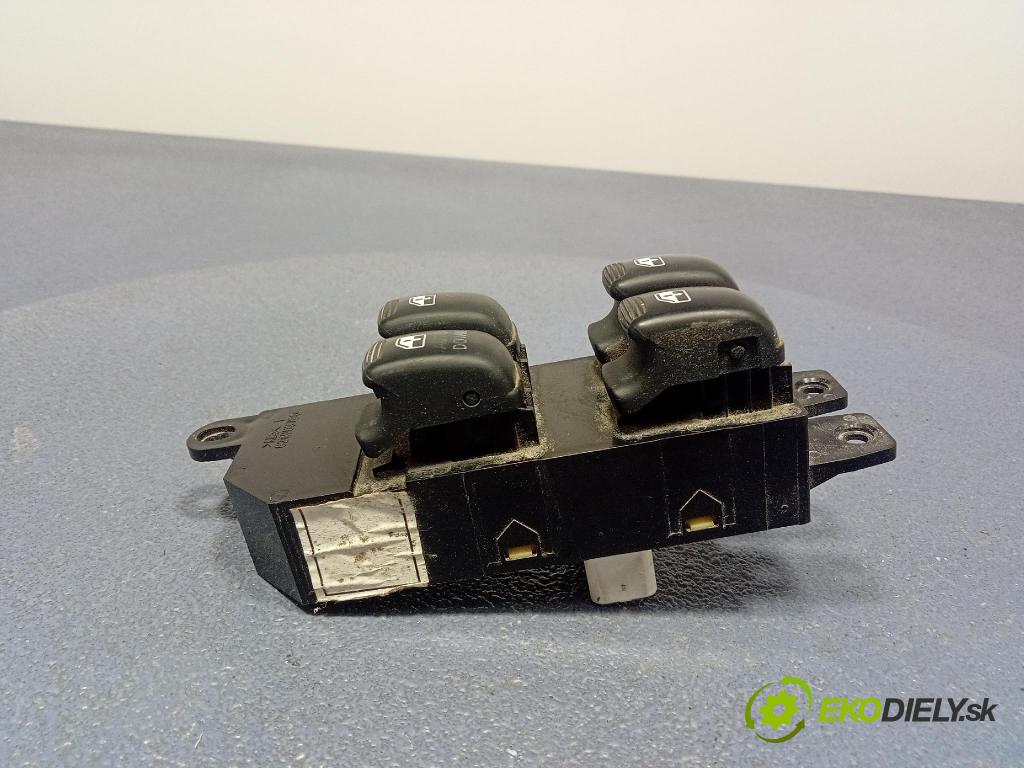 Hyundai Santa fe 2004 Přepínač Sklenka: 93570-26100