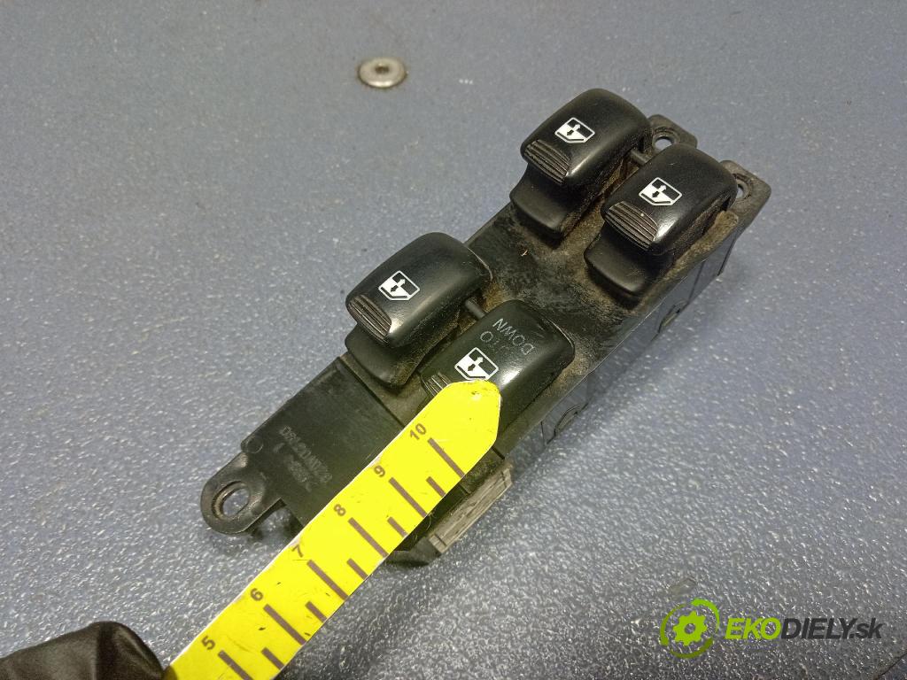 Hyundai Santa fe 2004 Přepínač Sklenka: 93570-26100