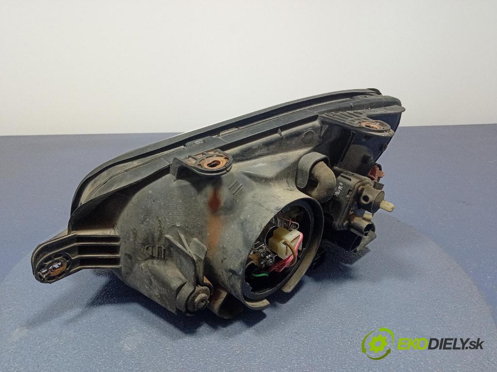 Hyundai Santa fe 2004 světlo v pravo: 92102-26XXX