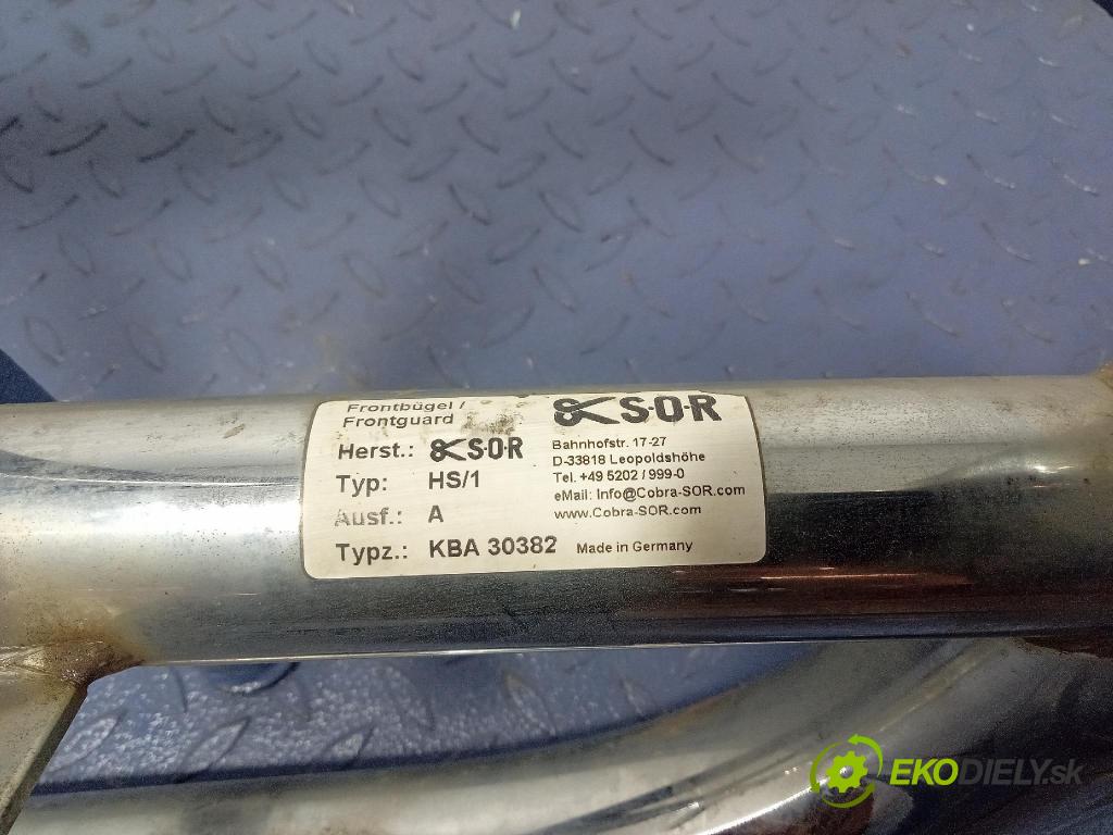 Hyundai Santa fe 2004 nárazník před KBA30382
