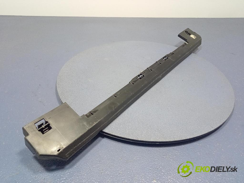 Bmw X6 2020 kryt Plast: podvozek: 8589087