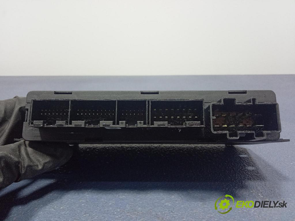 Audi A6 2003 řídící jednotka Komfortu 4B0962258L